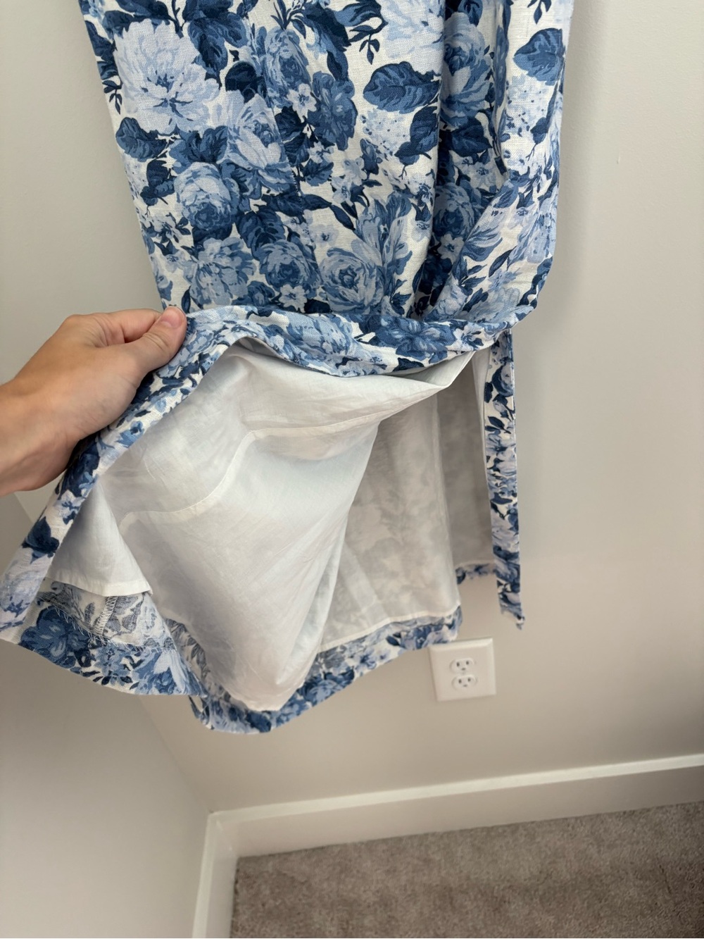 Abercrombie & Fitch Floral Linen Midi Dress size Medium - Picture 5 of 9